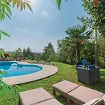 Apartment Veli Jezenj 05 Apartman *